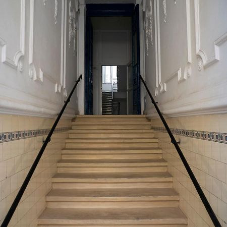 New Stylish Place For Couple Bratislava Bagian luar foto